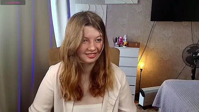 Vivian cutie online show from 13, 6, 2026