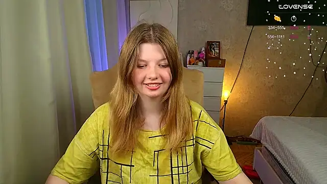 Vivian cutie online show from 3, 10, 2025