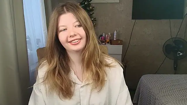 Snapshot of Vivian_cutie chatting on 11, 1, 2026 Vivian cutie online show from 11, 1, 2026