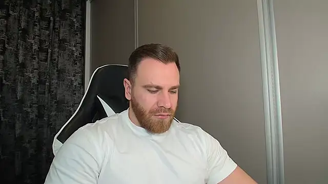 Thori92 online show from 7, 2, 2026