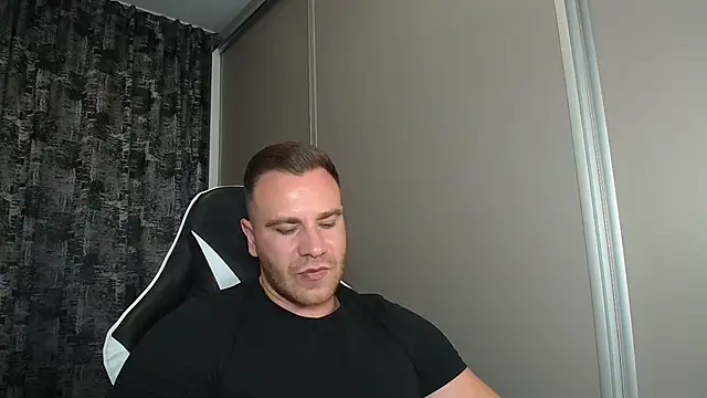 Thori92 online show from 26, 9, 2025