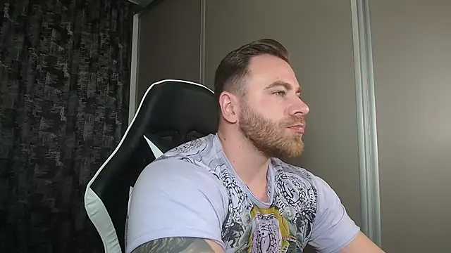 Thori92 online show from 20, 2, 2025