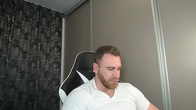 Thori92 online show from 6, 3, 2025