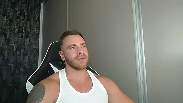 Snapshot of Thori92 chatting on 17, 7, 2026 Thori92 online show from 17, 7, 2026
