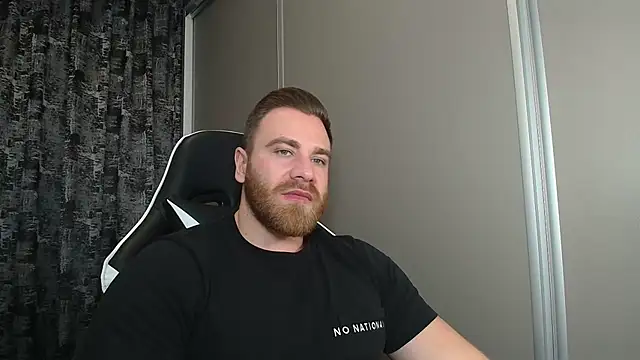 Thori92 online show from 2, 12, 2025