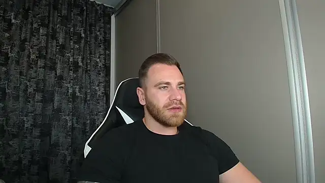 Thori92 online show from 28, 10, 2025