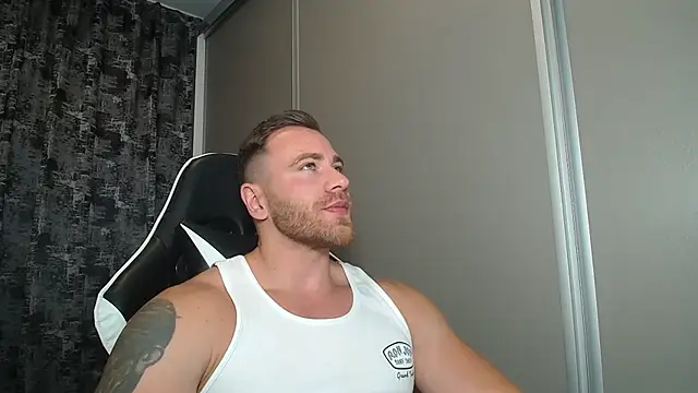Snapshot of Thori92 chatting on 30, 7, 2026 Thori92 online show from 30, 7, 2026