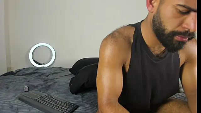 sweatyhairypig23 online show from 21, 2, 2026