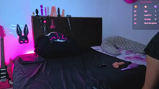 I am kim online show from 13, 3, 2026