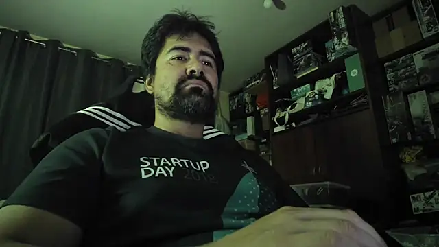 Snapshot of VonDoomdelToro chatting on 13, 6, 2026 VonDoomdelToro online show from 13, 6, 2026