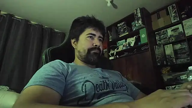 Snapshot of VonDoomdelToro chatting on 10, 6, 2026 VonDoomdelToro online show from 10, 6, 2026