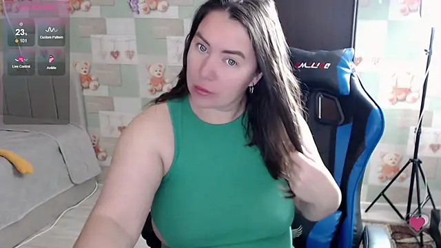 Snapshot of Korolek12 chatting on 29, 5, 2026 Korolek12 online show from 29, 5, 2026