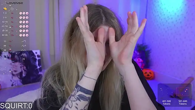 Snapshot of _aleksa_ chatting on 14, 10, 2025 aleksa online show from 14, 10, 2025