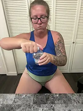 Lizzyloo online show from 30, 3, 2026