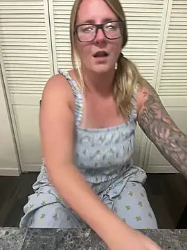 Lizzyloo online show from 19, 4, 2026