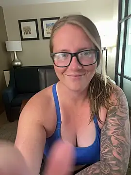 Lizzyloo online show from 25, 2, 2026