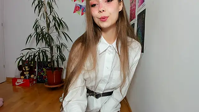 Snapshot of Michelle_Melnss chatting on 2, 3, 2025 Michelle Melnss online show from 2, 3, 2025