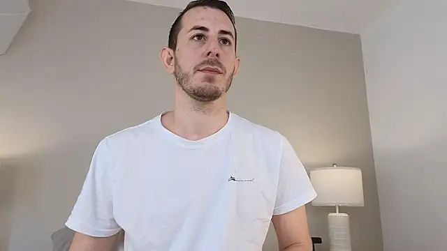 Snapshot of fun_kooples chatting on 14, 2, 2025 fun kooples online show from 14, 2, 2025