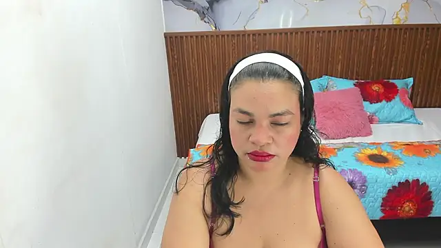 Cloe 35 online show from 7, 3, 2026