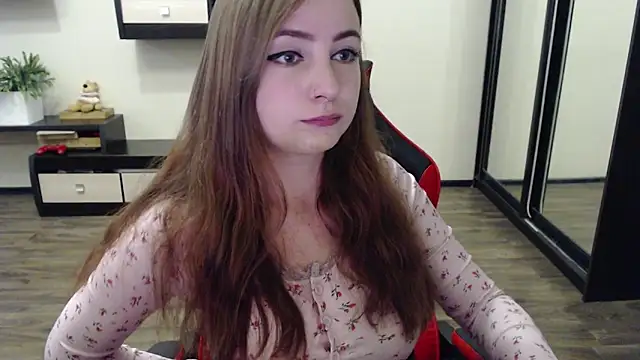 Laralianna online show from 10, 9, 2025
