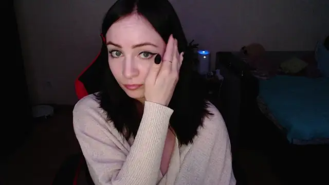 Laralianna online show from 28, 10, 2025