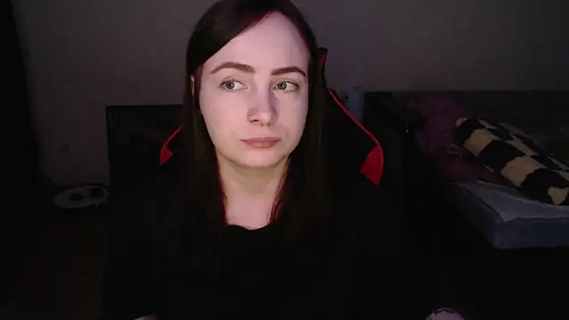 Laralianna online show from 10, 3, 2026