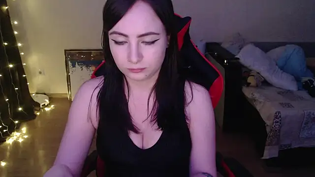 Laralianna online show from 8, 1, 2026