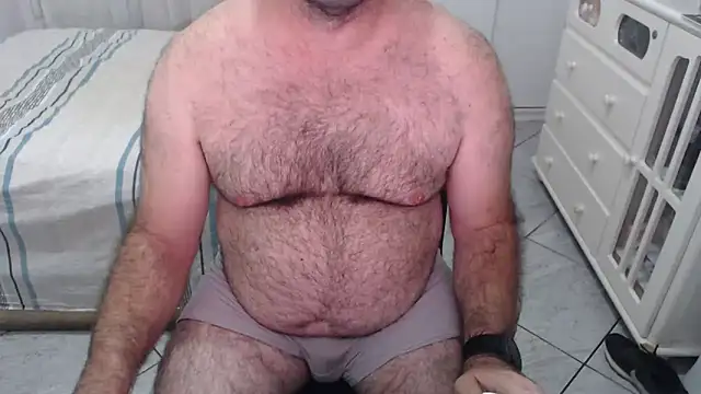 MysterBearMG online show from 5, 3, 2026