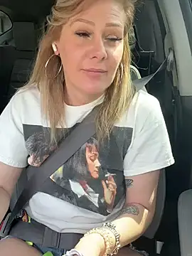 Lexi Shocker online show from 28, 2, 2025