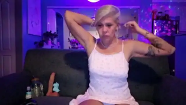 Lexi Shocker online show from 3, 3, 2026