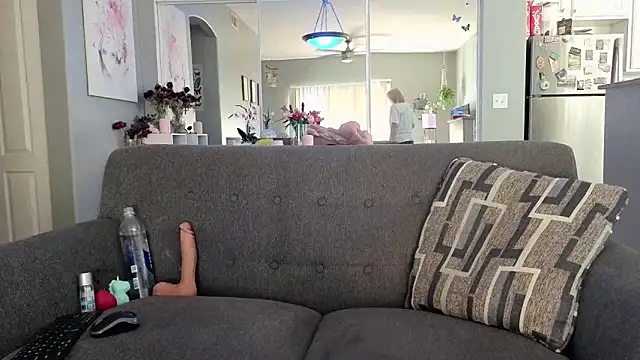 Lexi Shocker online show from 13, 1, 2026