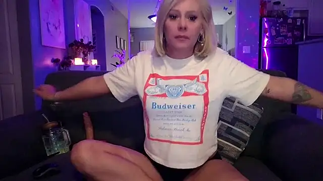 Lexi Shocker online show from 6, 2, 2026