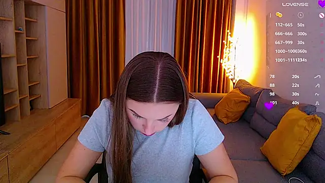  Mia Adams online show from 12, 11, 2025