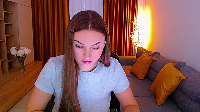  Mia Adams online show from 12, 10, 2025