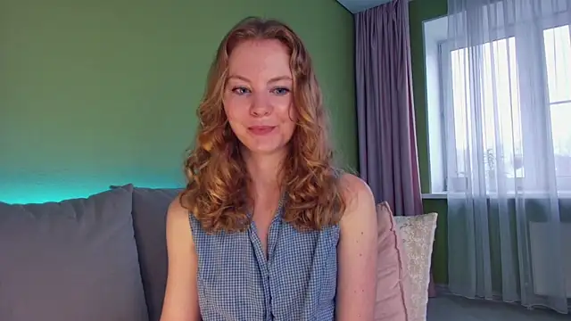 Snapshot of Cuddle_Cat chatting on 1, 2, 2025 Cuddle Cat online show from 1, 2, 2025