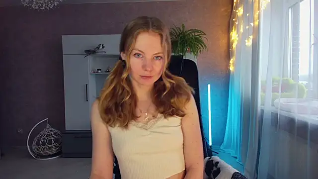 Snapshot of Cuddle_Cat chatting on 2, 3, 2025 Cuddle Cat online show from 2, 3, 2025