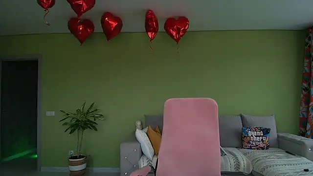 Snapshot of Cuddle_Cat chatting on 18, 6, 2026 Cuddle Cat online show from 18, 6, 2026