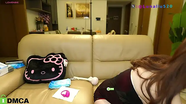 Luna520 online show from 18, 12, 2025