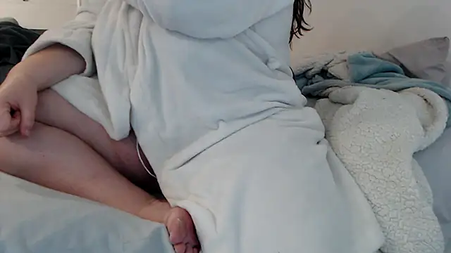 sweeti Em online show from 16, 2, 2026