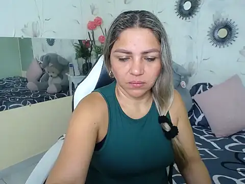 cum bigass online show from 4, 12, 2025