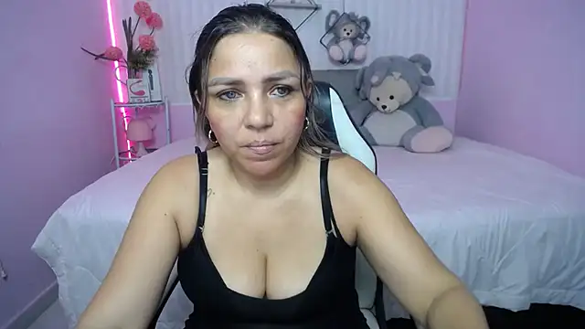 cum bigass online show from 22, 3, 2026