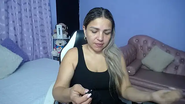 cum bigass online show from 7, 1, 2026