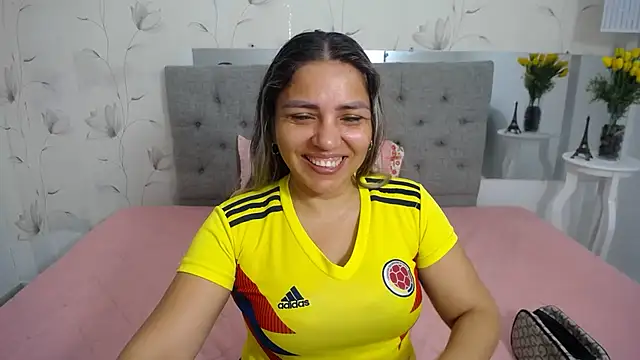 Snapshot of cum_bigass chatting on 23, 6, 2026 cum bigass online show from 23, 6, 2026