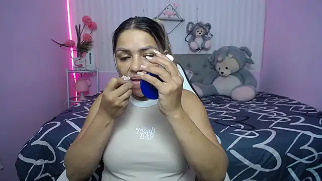 cum bigass online show from 11, 3, 2026