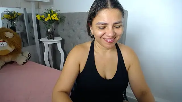 Snapshot of cum_bigass chatting on 12, 7, 2026 cum bigass online show from 12, 7, 2026