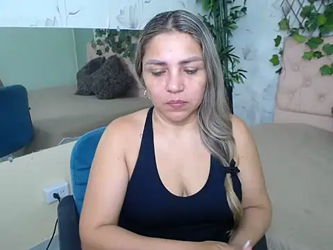 cum bigass online show from 19, 4, 2026