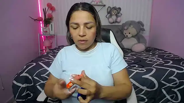 cum bigass online show from 12, 3, 2026