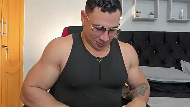 tyler hank01 online show from 27, 3, 2026