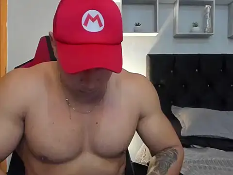 tyler hank01 online show from 14, 5, 2026