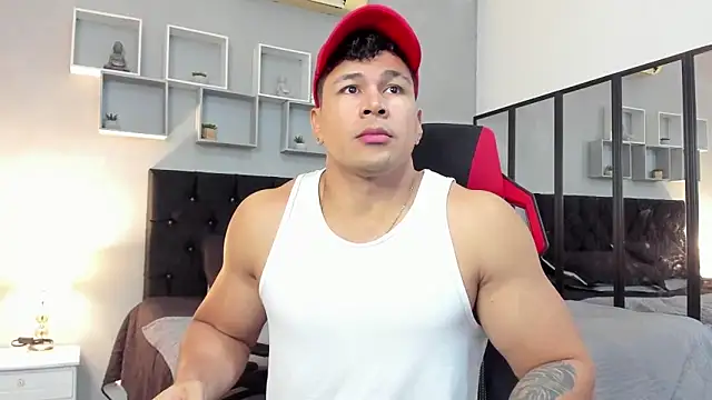 tyler hank01 online show from 17, 12, 2025